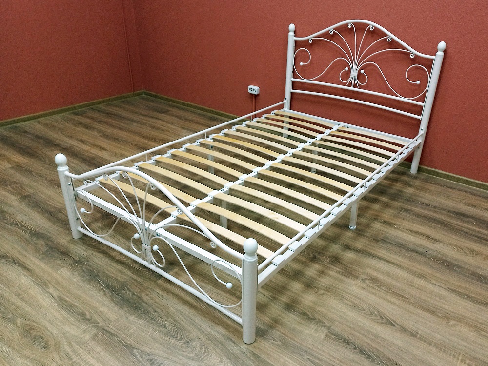 Кровать "Фортуна 2" 1200х2000